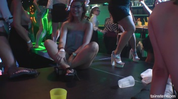 Lezzies - The Femme Fest Part 4 - Cam 2 Screencap 44 on www.sinx.com