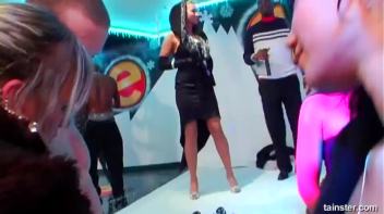 Pussy Blizzard Part 1 - Cam 2 Screencap 85 on www.sinx.com