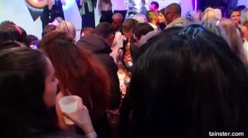 Pussy Blizzard Part 1 - Cam 2 Screencap 2 on www.sinx.com