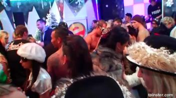 Pussy Blizzard Part 1 - Cam 2 Screencap 44 on www.sinx.com