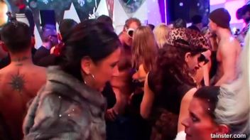 Pussy Blizzard Part 1 - Cam 2 Screencap 46 on www.sinx.com