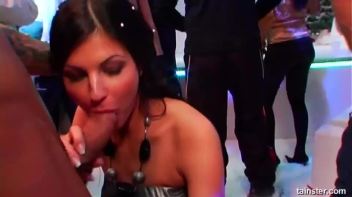 Pussy Blizzard Part 1 - Cam 2 Screencap 58 on www.sinx.com