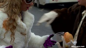 Christina's Bad Day Gets Better With Wet Play Screencap 2 on www.sinx.com