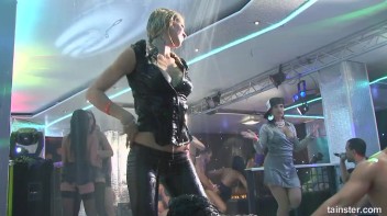EuroFuck Competition Part 3 - Cam 4 Screencap 46 on www.sinx.com