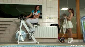 Wetlook Fitness Hotties Screencap 14 on www.sinx.com