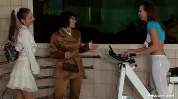 Wetlook Fitness Hotties Screencap 3 on www.sinx.com