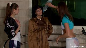 Wetlook Fitness Hotties Screencap 40 on www.sinx.com