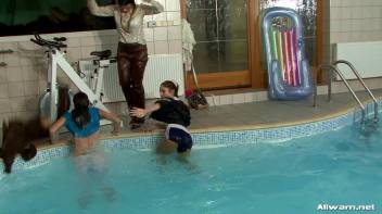 Wetlook Fitness Hotties Screencap 50 on www.sinx.com