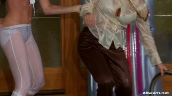 Wetlook Fitness Hotties Screencap 74 on www.sinx.com