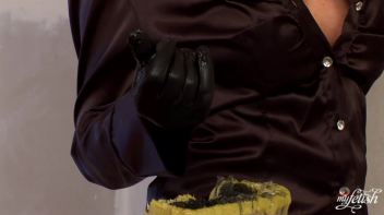 The Right Way To Paint Screencap 5 on www.sinx.com