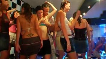 Racing Hos Part 3 - Shower Cam Screencap 99 on www.sinx.com
