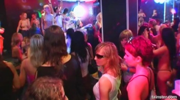 Blue Jean Babes Part 5 Cam 3 Screencap 64 on www.sinx.com