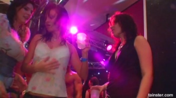 Blue Jean Babes Part 5 Cam 3 Screencap 70 on www.sinx.com