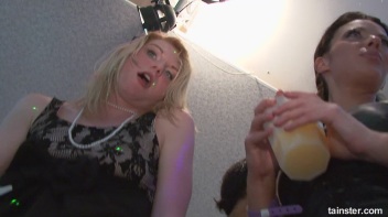 Pornstar Flirt Part 4 - Cam 2 Screencap 118 on www.sinx.com