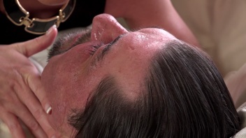 Licking Vixen's Tantalizing Tongue Screencap 22 on www.sinx.com