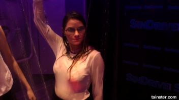 Fanatic Fuckfriends Part 5 - Cam 3 Screencap 6 on www.sinx.com