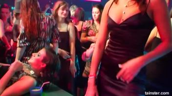 Pussy Casino Part 5 - Cam 1 Screencap 70 on www.sinx.com