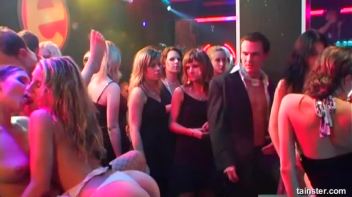Pussy Casino Part 5 - Cam 1 Screencap 78 on www.sinx.com