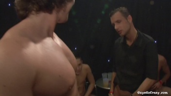 Frathouse Fuckers Part 4 Cam 1 Screencap 104 on www.sinx.com
