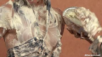 Get A Taste Of This Human Dessert Screencap 78 on www.sinx.com