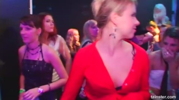 Eurobabe Olympics Part 4 - Cam 1 Screencap 67 on www.sinx.com