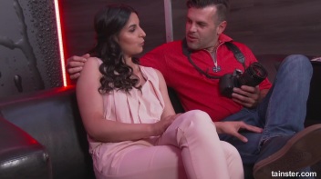 Model Gets Her Fully Clothed 15 Minutes of Casting Couch Fame Screencap 36 on www.sinx.com