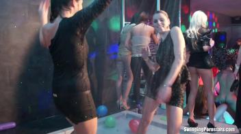 Making Fuck Buddies In The Club Part 3 - Shower Cam Screencap 20 on www.sinx.com