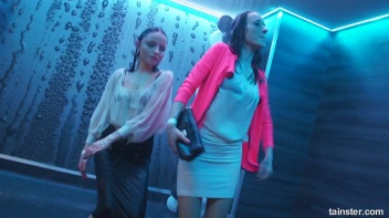 Soaked and Saucy! Screencap 84 on www.sinx.com