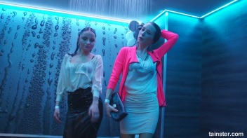 Soaked and Saucy! Screencap 85 on www.sinx.com