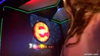 Pussy Casino Part 5 - Shower Cam Screencap 95 on www.sinx.com