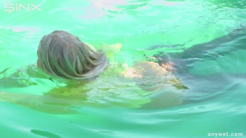Sexy Blonde Swims And Splashes In Outdoor Pool Screencap 57 on www.sinx.com