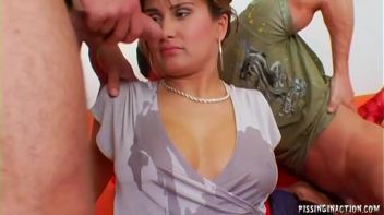 Cindy Gold's Golden Shower Screencap 42 on www.sinx.com