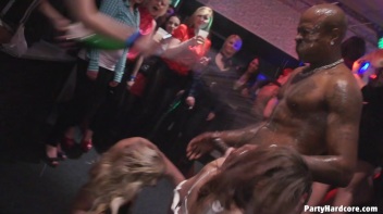 Party Hardcore Vol. 71 Part 1 - Cam 3 Screencap 59 on www.sinx.com