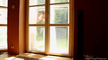 Piss Romp In The Grass Screencap 8 on www.sinx.com