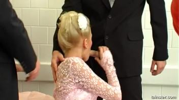 Entering the Ritzy Carlton Screencap 4 on www.sinx.com