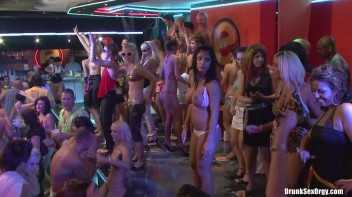 Bikini Beach Balls Part 6 - Cam 3 Screencap 103 on www.sinx.com