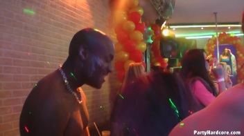 Party Hardcore Gone Crazy Vol. 36 Part 3 - Cam 4 Screencap 63 on www.sinx.com