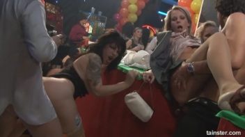 Gash Gamblers Part 2 - Cam 2 Screencap 67 on www.sinx.com