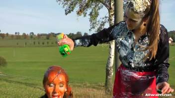 Food Fight On The Farm Screencap 103 on www.sinx.com