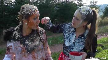 Food Fight On The Farm Screencap 108 on www.sinx.com
