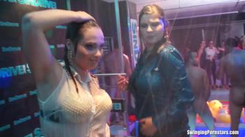 Summer Jam Bang Part 3 - Shower Cam Screencap 64 on www.sinx.com