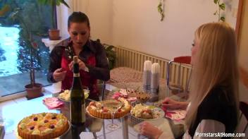 The Cake Party Disaster Screencap 35 on www.sinx.com