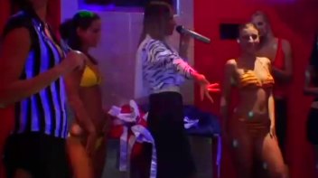 Duke It Out In A Pool Of Slop Screencap 10 on www.sinx.com