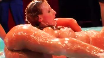 Duke It Out In A Pool Of Slop Screencap 104 on www.sinx.com