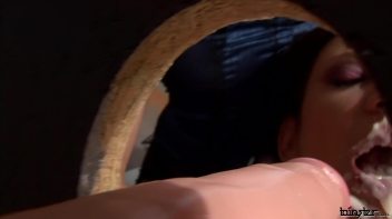 Rough Lesbo Cum Lovers Screencap 27 on www.sinx.com