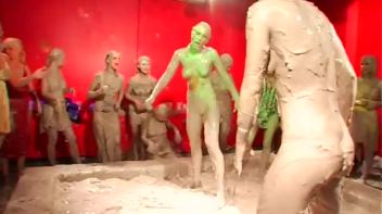 Mudpit of Love Screencap 60 on www.sinx.com