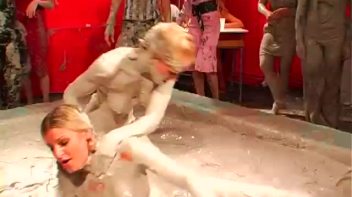 Mudpit of Love Screencap 20 on www.sinx.com