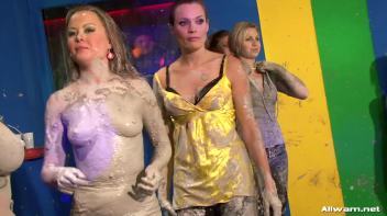 When Two Mud Battles Become One Screencap 44 on www.sinx.com