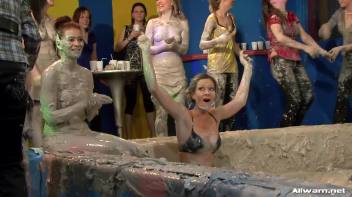 When Two Mud Battles Become One Screencap 46 on www.sinx.com