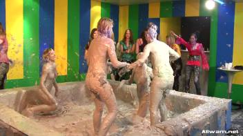 When Two Mud Battles Become One Screencap 64 on www.sinx.com